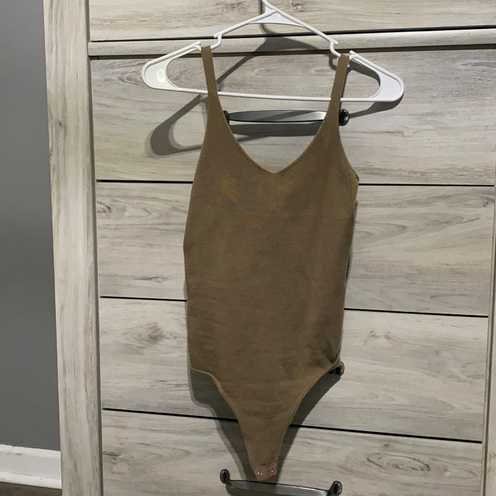 NEW! Tan/Brown Papaya Body Suit, Size small